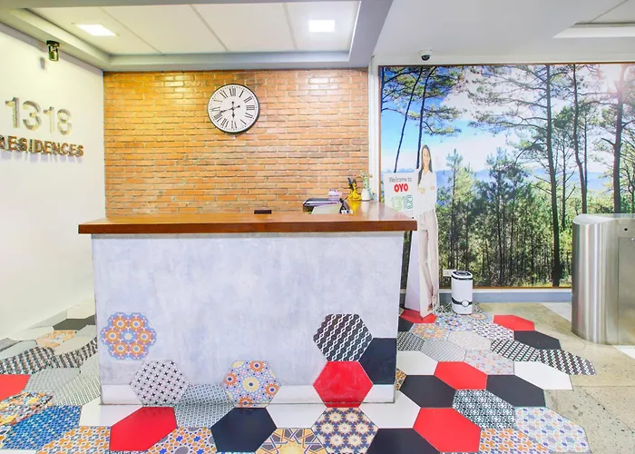 Townhouse College Residences In Belt, Metro